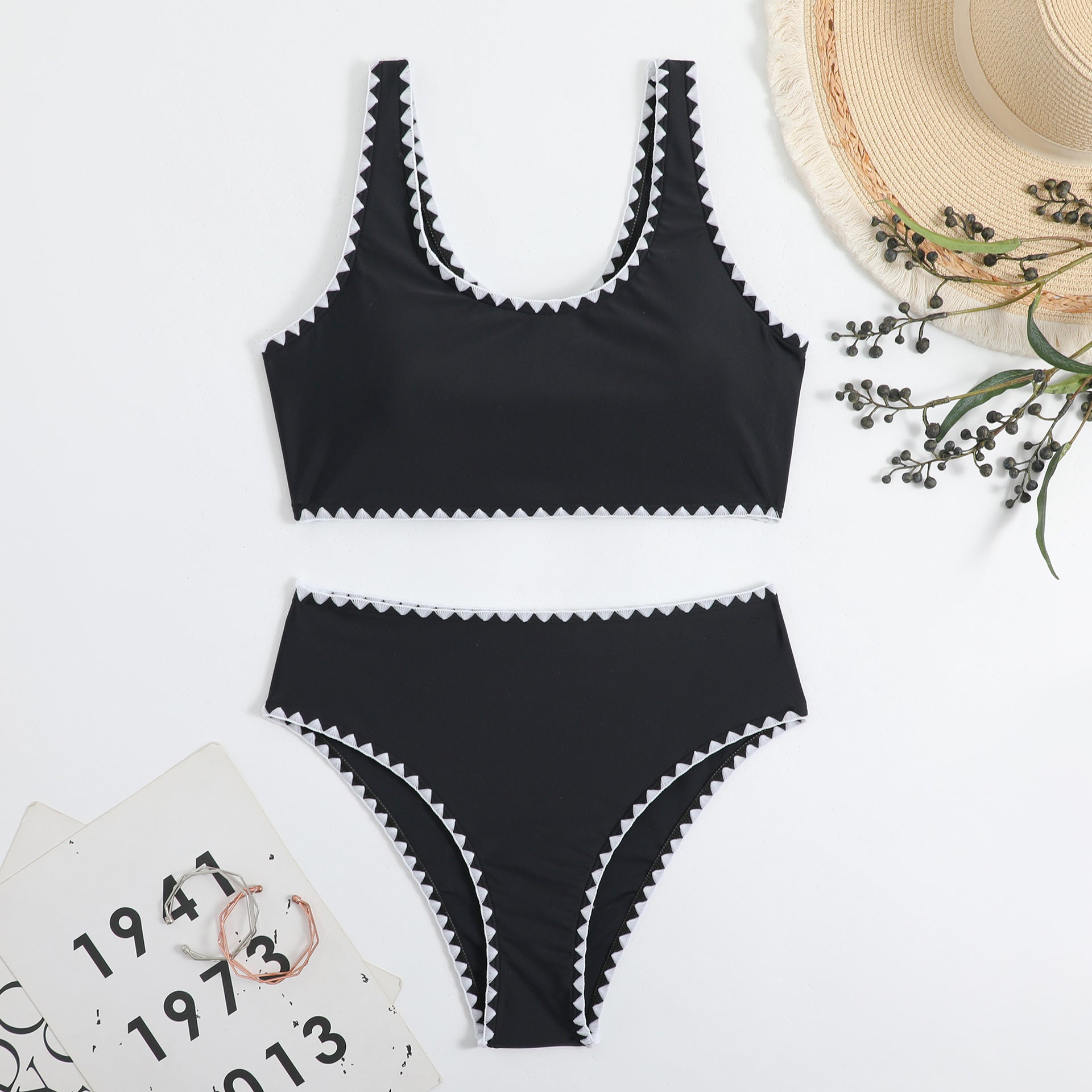 Wholesale Gog Tooth Lock Split Polyester Swimwear